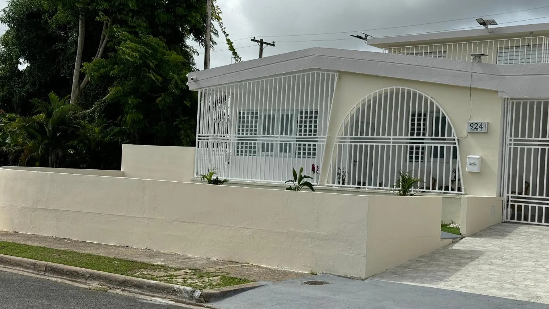 Casa Mi Luz Ilumina Tu Estancia Con Elegancia Y Confort En San Juan Nyaraló