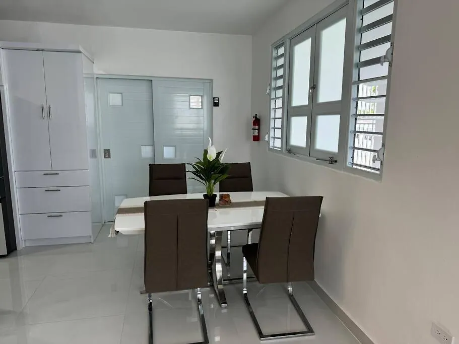 Casa Mi Luz Ilumina Tu Estancia Con Elegancia Y Confort En San Juan Holiday home